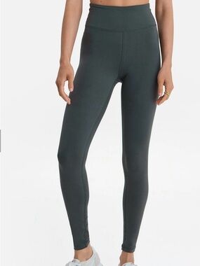 MATE the Label High-Waist Leggings in Forest Size XS